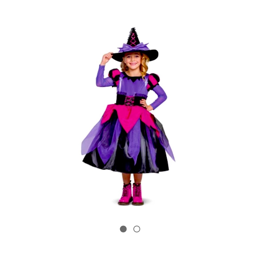 Witch girls costume 🧙‍♀️